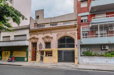 casa 4 dormitorios en alquiler en Rosario