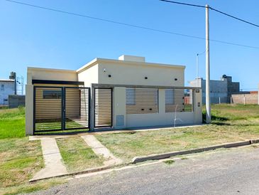 casa 2 dormitorios en venta en Rosario