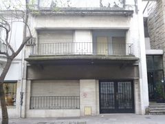 casa 3-4 dormitorios en alquiler en Rosario